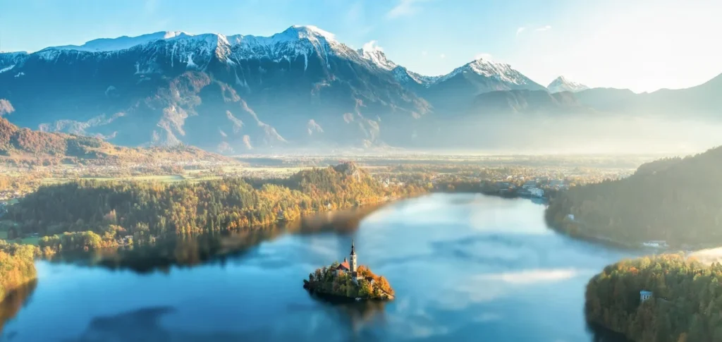 Mountain landscape and blue water featured by Aalam International Tours and Travels