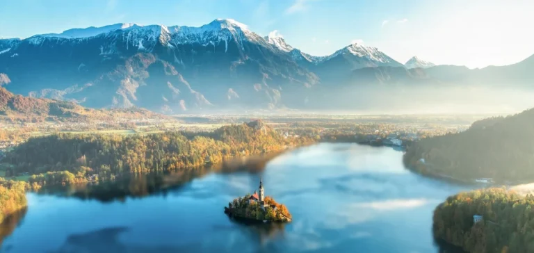 Mountain landscape and blue water featured by Aalam International Tours and Travels